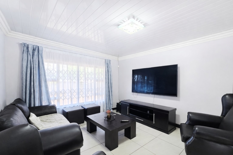 3 Bedroom Property for Sale in Vaalpark Free State